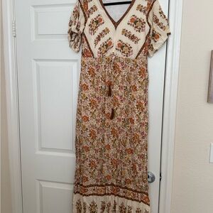 Boho Floral V-Neck Maxi Dress